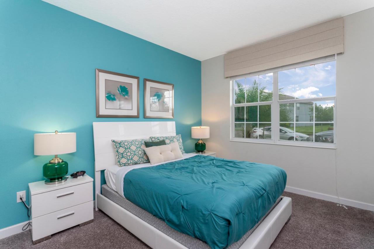 Blue Moon House Kissimmee