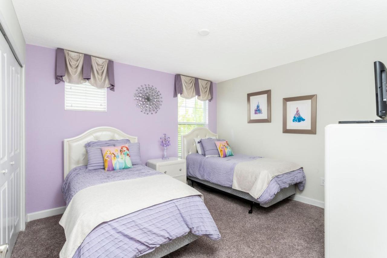 Blue Moon House Kissimmee